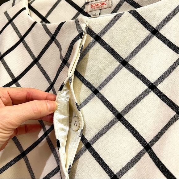 The Limited Scandal Collection Women’s Peplum Short Sleeve Jacket - Picture 12 of 12